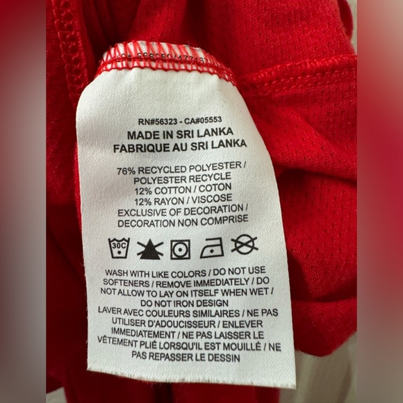 SOLD NIKE Dri-Fit Lightweight Red Hoodie - Large (Youth) - Picture 6 of 8